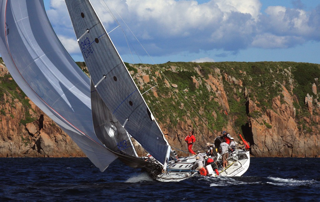 Rhumb with kite up, Commodore’s Cup day 2 Sail Port Stephens 2011 © Sail Port Stephens Event Media